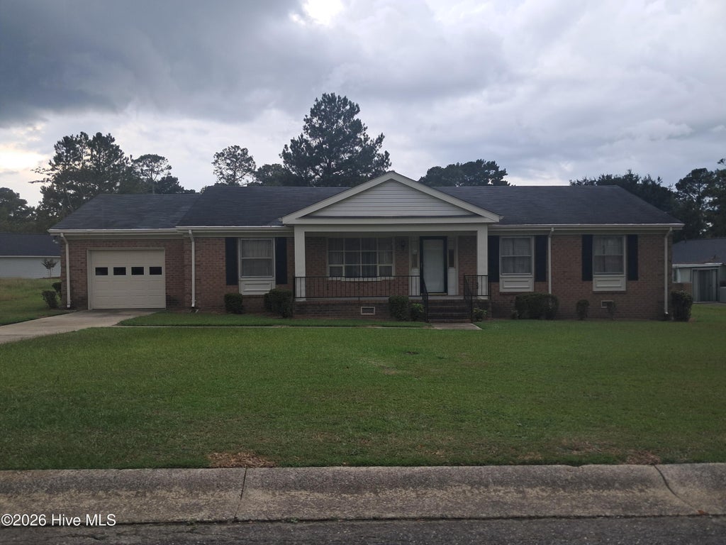Photo of 808 Arrow Drive, Kinston, NC 28501 (MLS # 100605884)