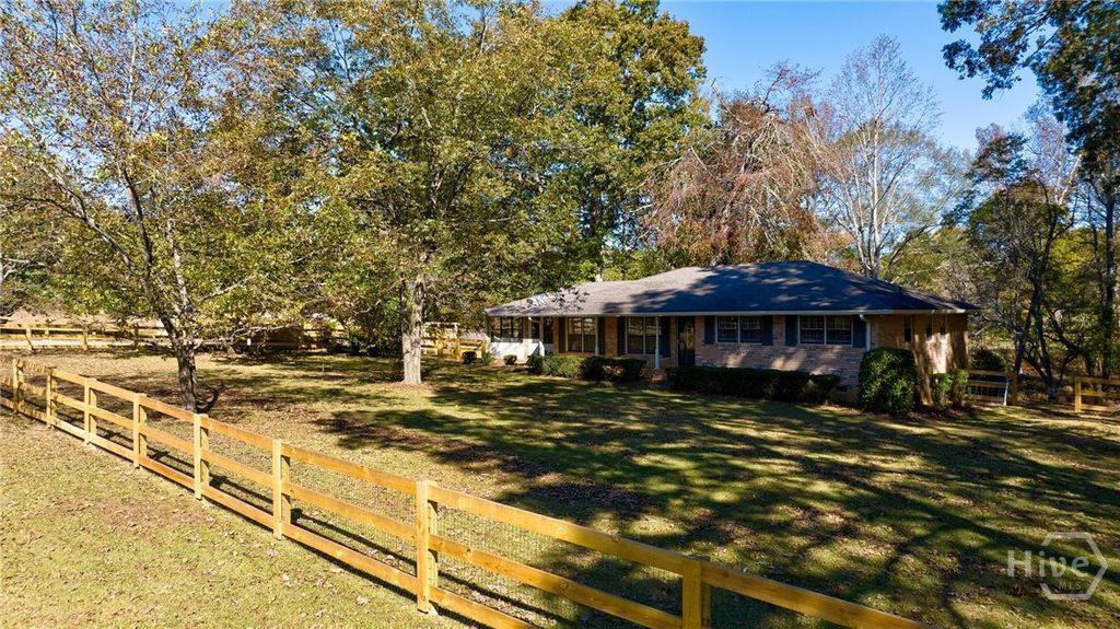 Photo of 8100 Hog Mountain Road, Statham, GA 30666 (MLS # CL354223)