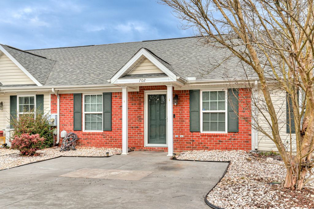 Photo of 702 Creekside Drive, Evans, GA 30809 (MLS # 552845)