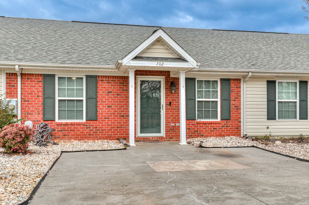 Photo of 702 Creekside Drive, Evans, GA 30809 (MLS # 552845)