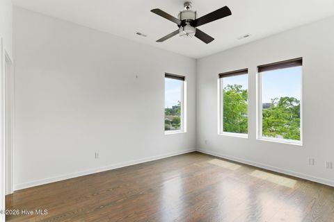 Tiny photo for 314 Davis Street #Unit 301, Wilmington, NC 28401 (MLS # 100573345)