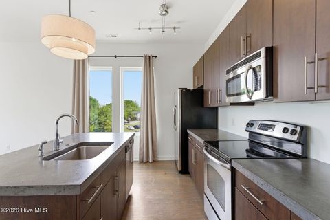 Tiny photo for 314 Davis Street #Unit 301, Wilmington, NC 28401 (MLS # 100573345)
