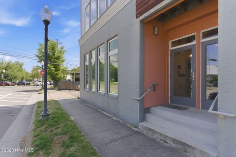 Tiny photo for 314 Davis Street #Unit 301, Wilmington, NC 28401 (MLS # 100573345)