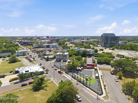 Tiny photo for 314 Davis Street #Unit 301, Wilmington, NC 28401 (MLS # 100573345)