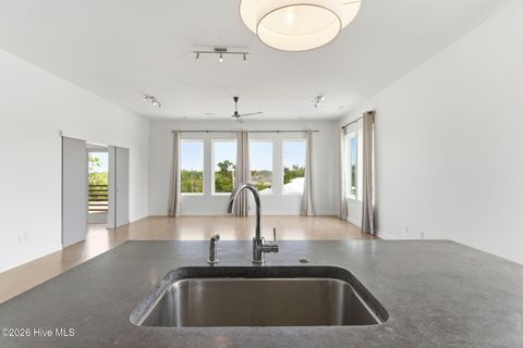 Tiny photo for 314 Davis Street #Unit 301, Wilmington, NC 28401 (MLS # 100573345)