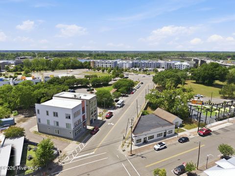 Tiny photo for 314 Davis Street #Unit 301, Wilmington, NC 28401 (MLS # 100573345)