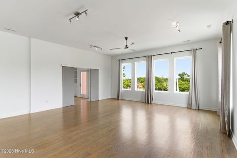 Tiny photo for 314 Davis Street #Unit 301, Wilmington, NC 28401 (MLS # 100573345)