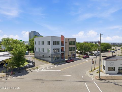 Tiny photo for 314 Davis Street #Unit 301, Wilmington, NC 28401 (MLS # 100573345)