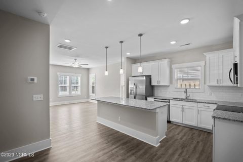Tiny photo for 1407 Corbett Street #A&B, Wilmington, NC 28401 (MLS # 100576741)