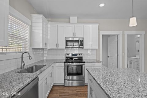 Tiny photo for 1407 Corbett Street #A&B, Wilmington, NC 28401 (MLS # 100576741)