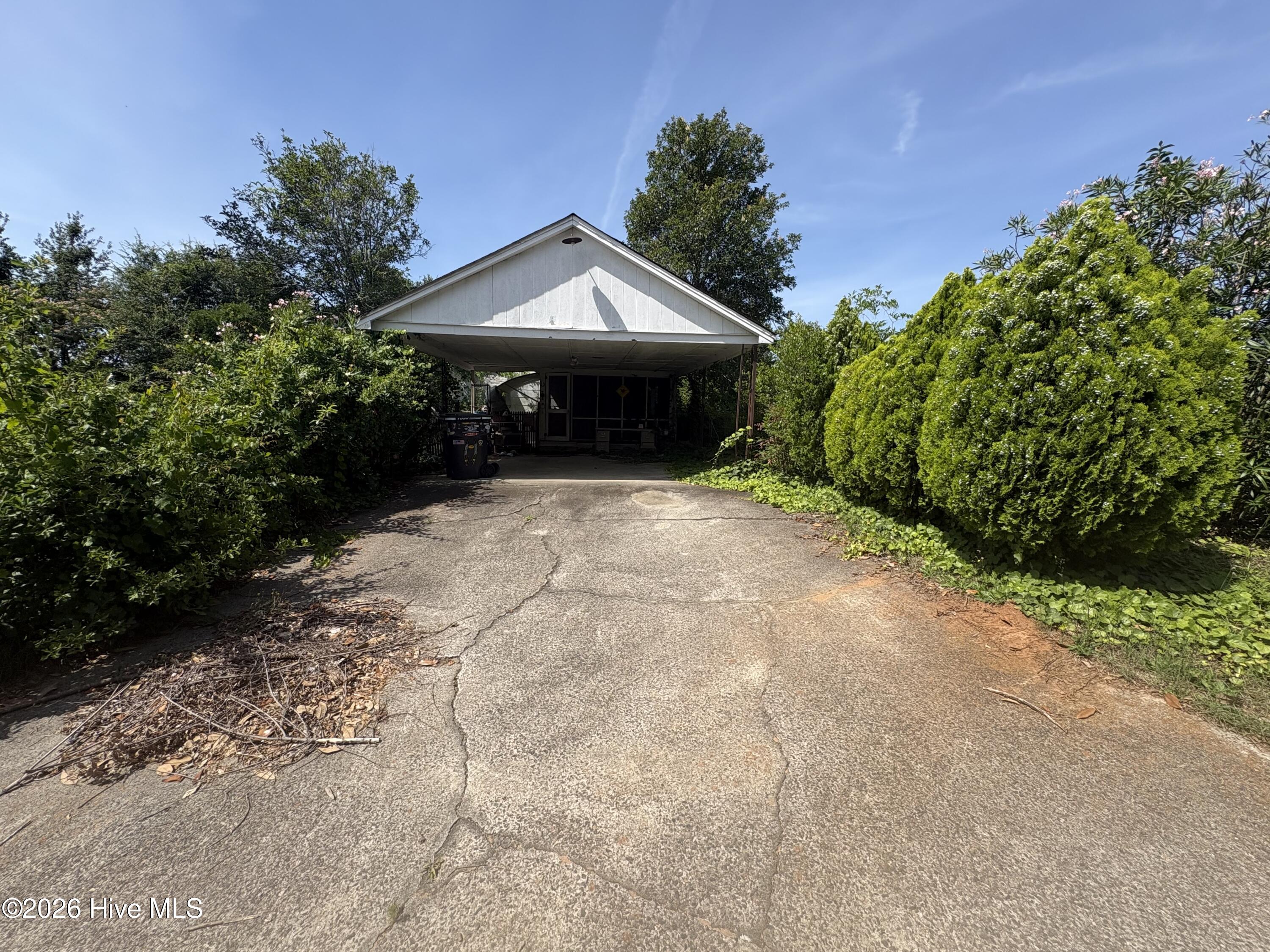 1005 Redbird Road