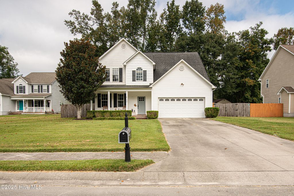 Photo of 132 Brookhaven Drive, Richlands, NC 28574 (MLS # 100531911)
