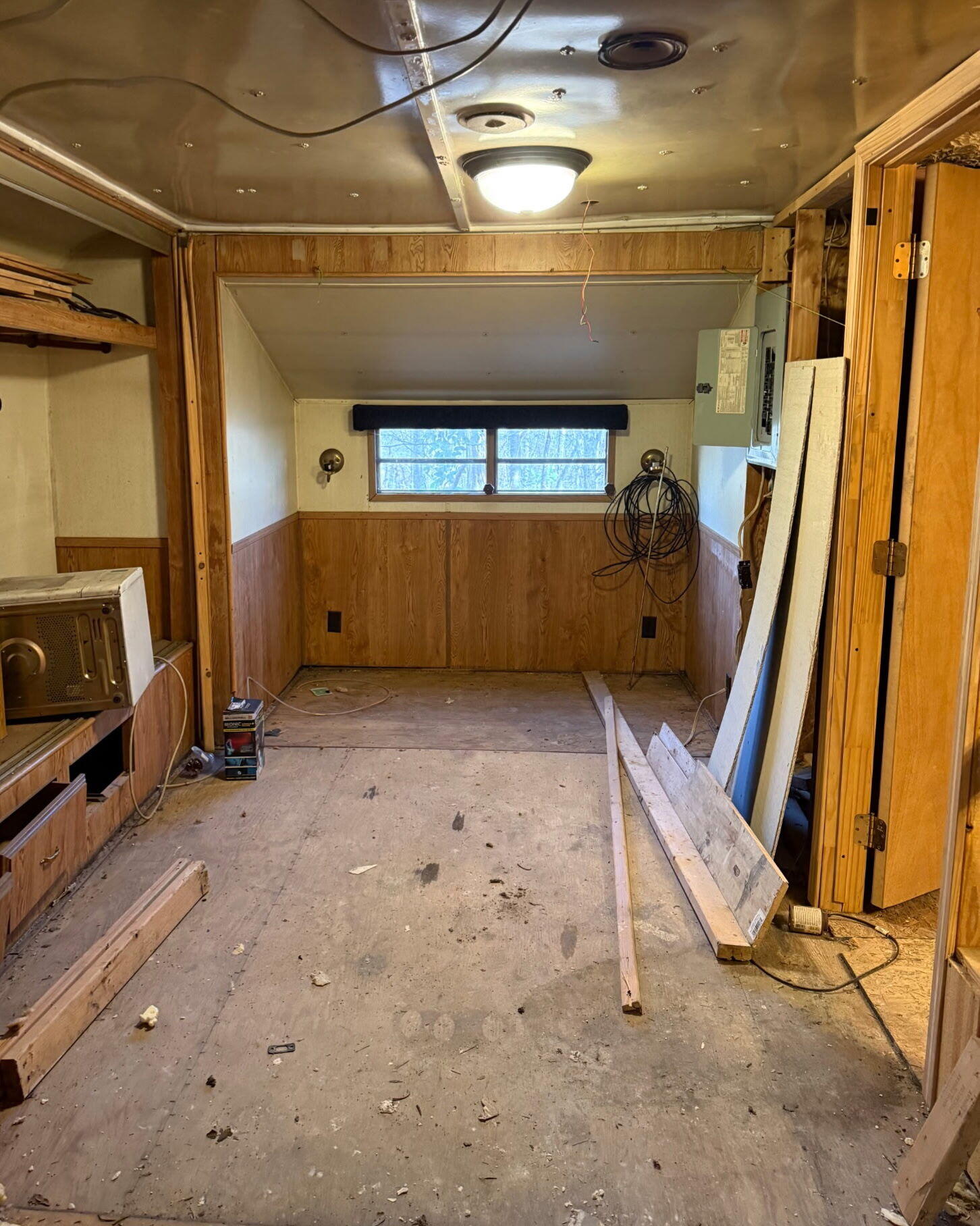 109 Tomahawk Trail