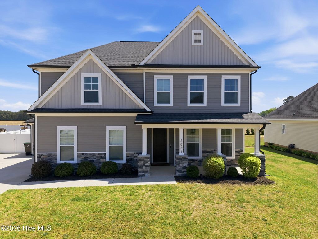Photo of 3661 New Town Court, Farmville, NC 27828 (MLS # 100570426)