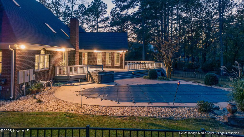 Photo of 951 White Horse Drive, Greenville, NC 27834 (MLS # 100540332)