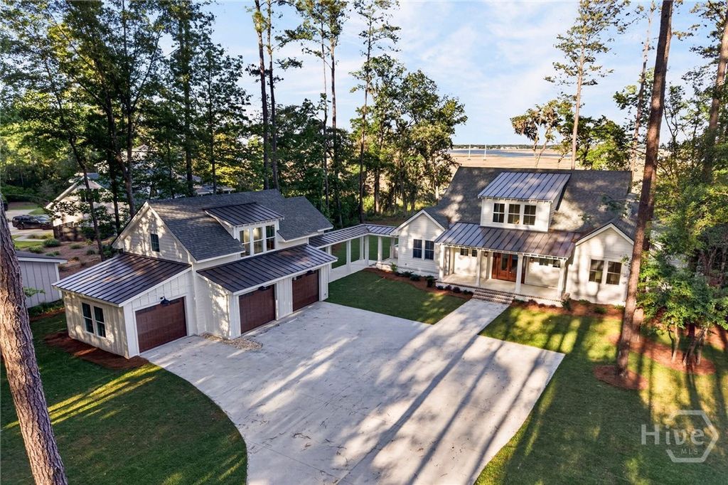 Photo of 114 Drifton Drive, Savannah, GA 31419 (MLS # SA355300)