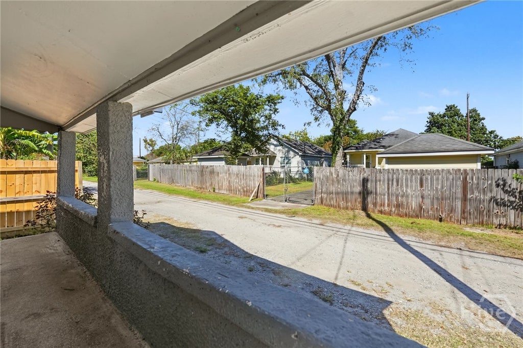 Photo of 751 E Bolton Lane, Savannah, GA 31401 (MLS # SA367287)