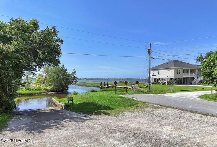 Photo of 164 Bahama Drive, Hampstead, NC 28443 (MLS # 100576666)