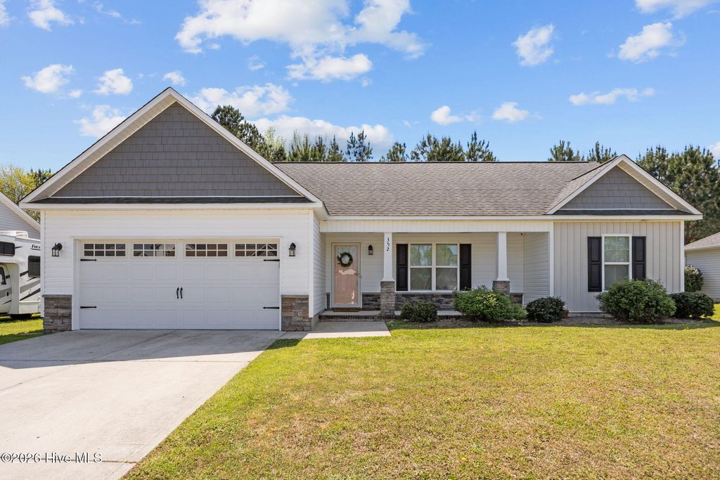 Photo of 352 Tamarack Drive, Ayden, NC 28513 (MLS # 100564807)