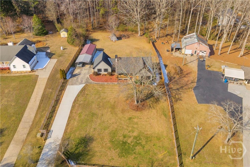 Photo of 233 Kennedy Sells Road, Auburn, GA 30011 (MLS # CL348377)
