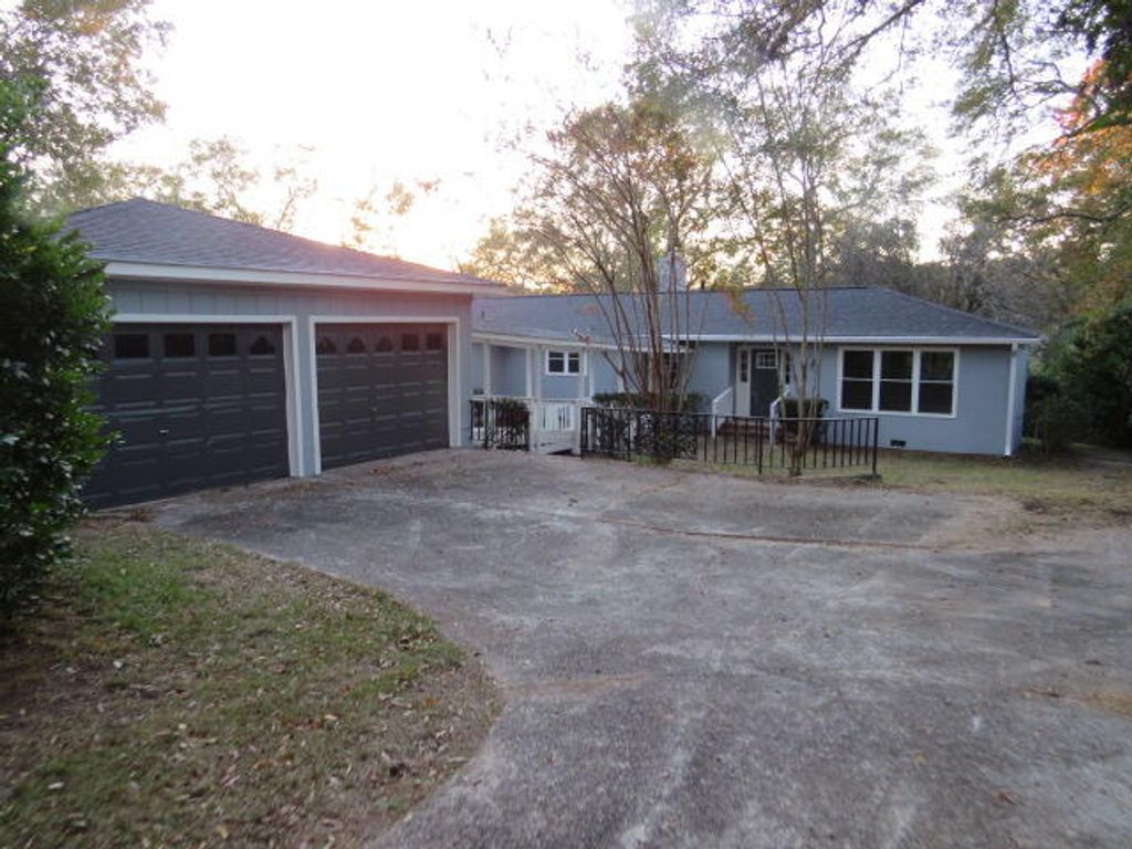 Photo of 4629 Silver Lake Drive, Evans, GA 30809 (MLS # 549329)