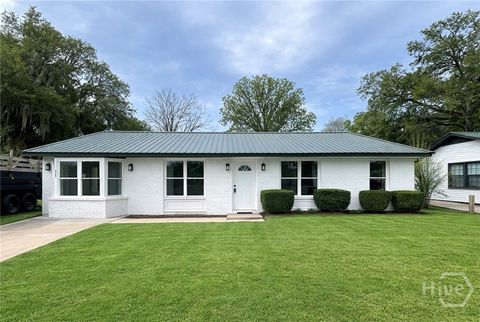 Photo of 315 Clifton Drive, Port Wentworth, GA 31407 (MLS # SA351142)