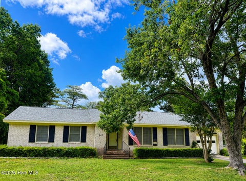 Photo of 347 Sabra Drive, Wilmington, NC 28405 (MLS # 100585972)