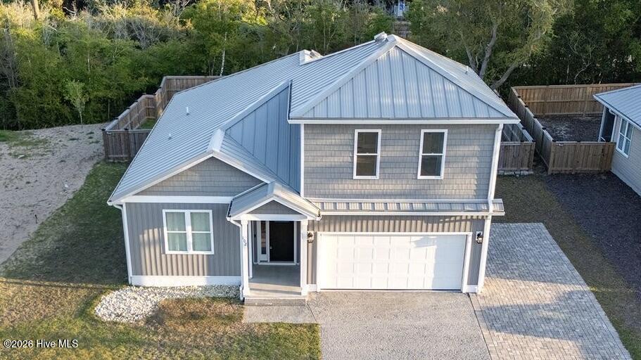 102 Evergreen Lane