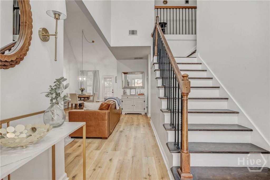 Photo of 71 Northwood Drive, Commerce, GA 30529 (MLS # CL351486)