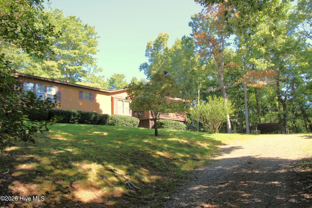 Photo of 46 Arthur Ridge, Brasstown, NC 28902 (MLS # 100606082)