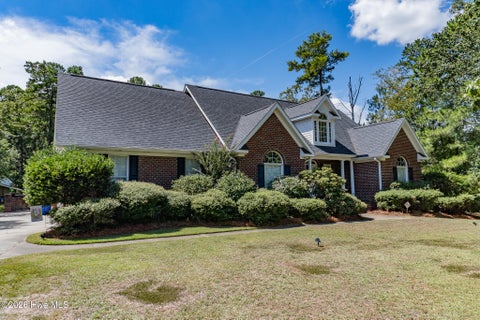 Photo of 2509 3rd Avenue, Elizabethtown, NC 28337 (MLS # 100605321)