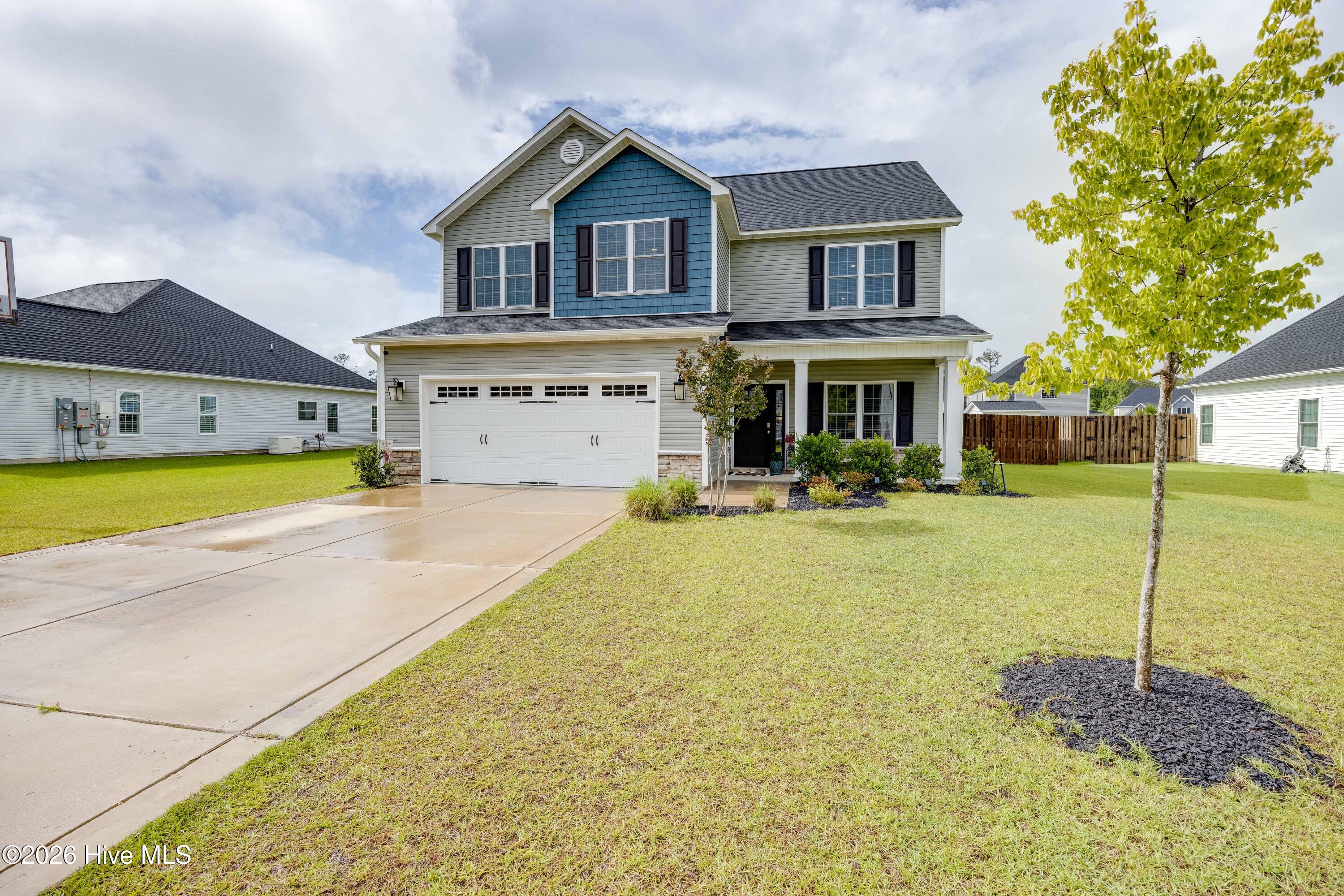 148 W Broughton Lane
