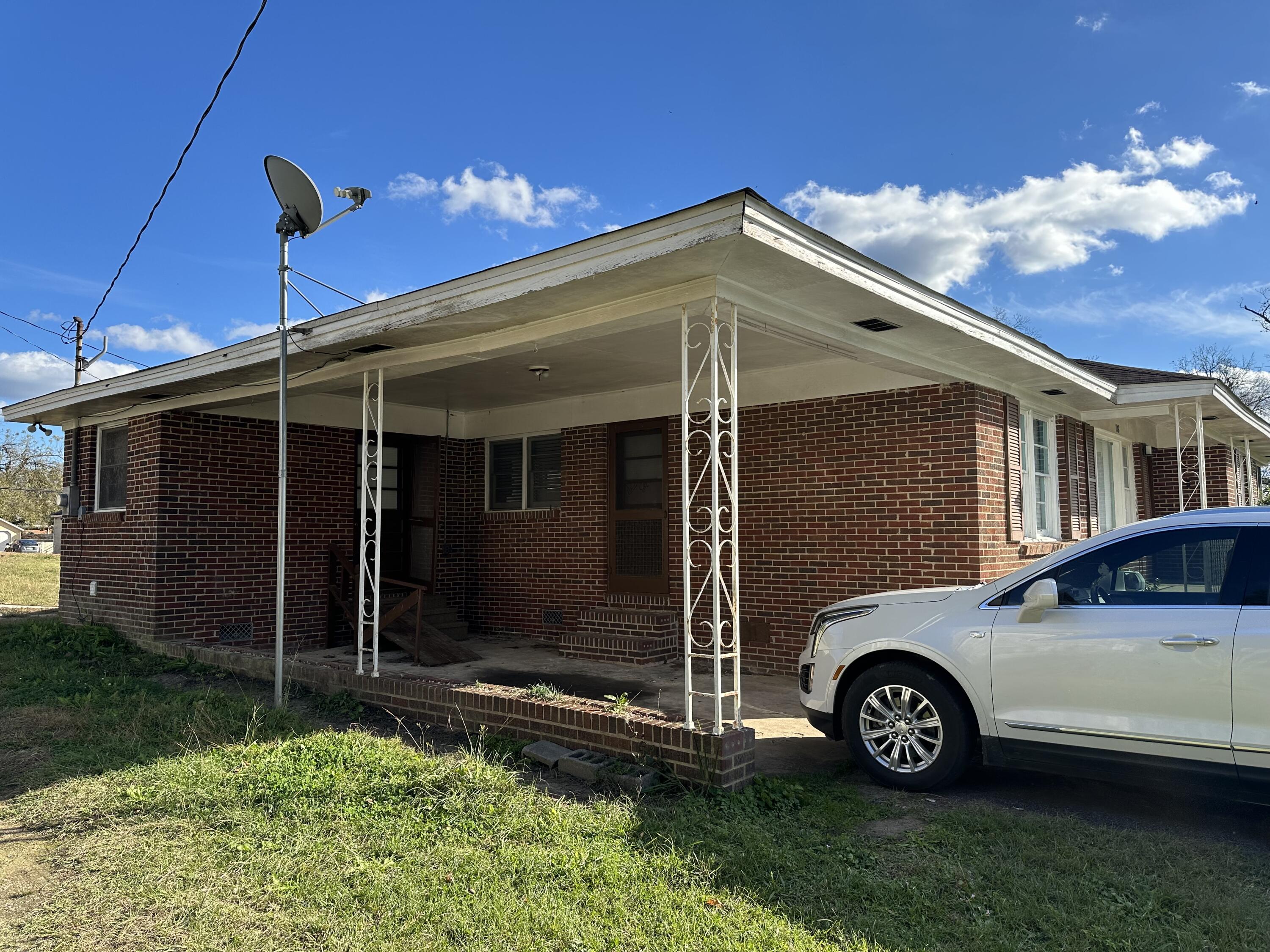 118 ALEXANDER Street