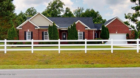 Homes For Sale - 1576 Dollard Town Road<br/> Goldsboro, NC 27534