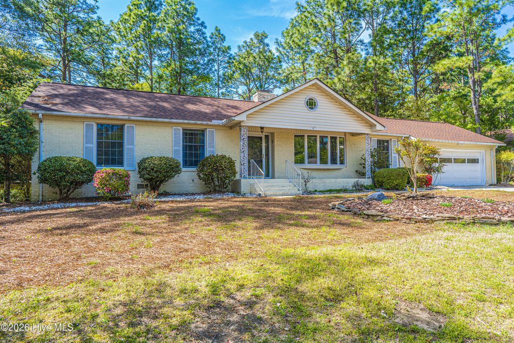 Photo of 105 Lost Tree Road, Pinehurst, NC 28374 (MLS # 100555761)