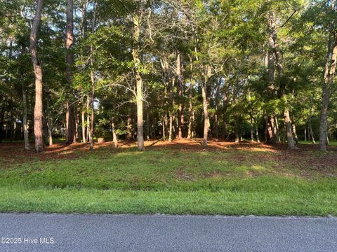 Vacant Land For Sale - 1784 Oak Street<br/> Ocean Isle Beach, NC 28469