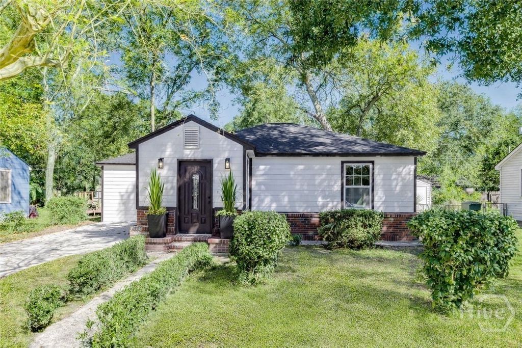 Photo of 1222 NE 36th Street, Savannah, GA 31404 (MLS # SA348428)