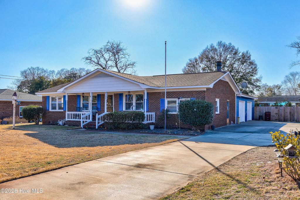 Photo of 4730 Salix Drive, Wilmington, NC 28412 (MLS # 100554925)
