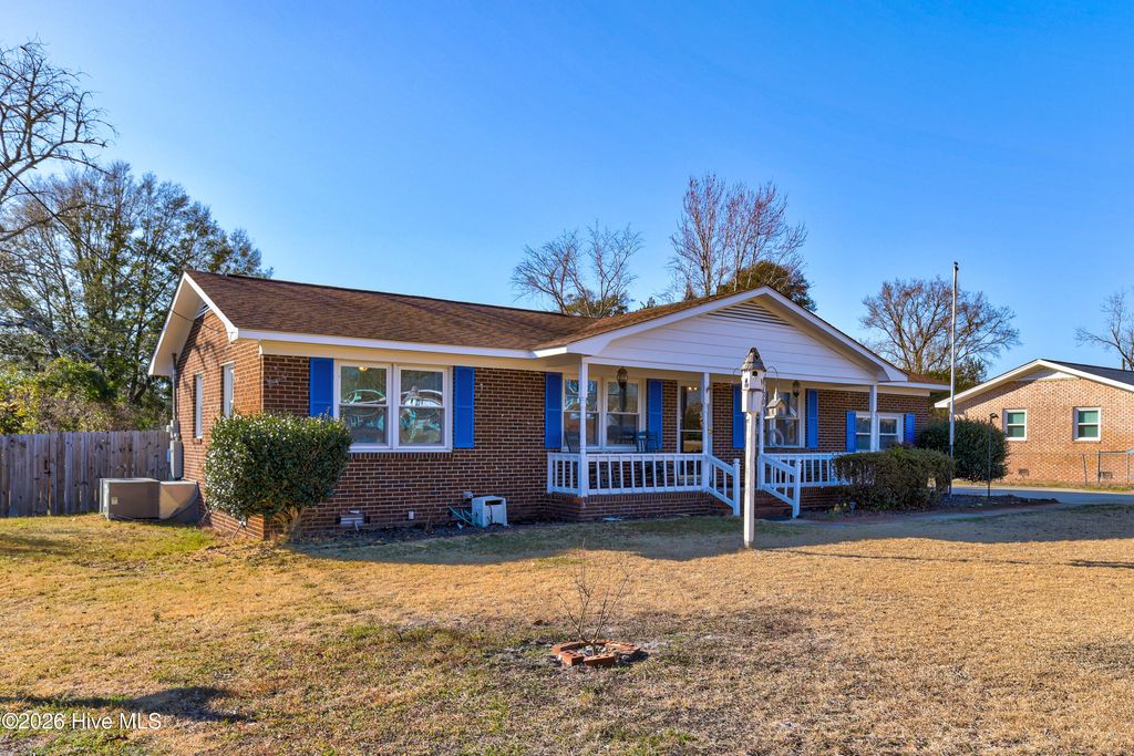 Photo of 4730 Salix Drive, Wilmington, NC 28412 (MLS # 100554925)