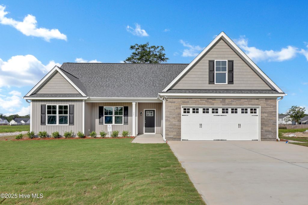 Photo of 74 Talbert Drive, Rocky Point, NC 28457 (MLS # 100485435)