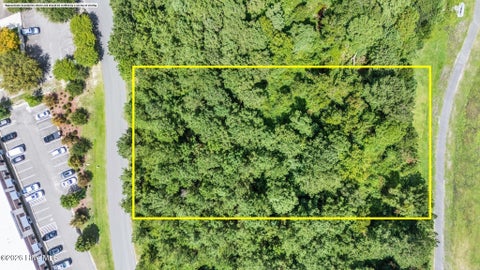 Tiny photo for 2008 Corporate Drive, Wilmington, NC 28405 (MLS # 100603311)
