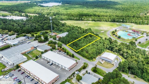Tiny photo for 2008 Corporate Drive, Wilmington, NC 28405 (MLS # 100603311)