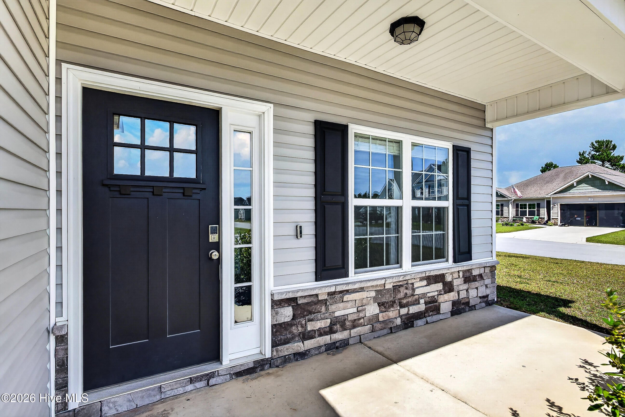 500 Transom Way