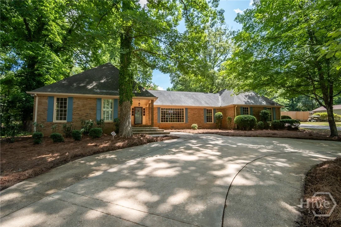 139 Lake Forest Drive