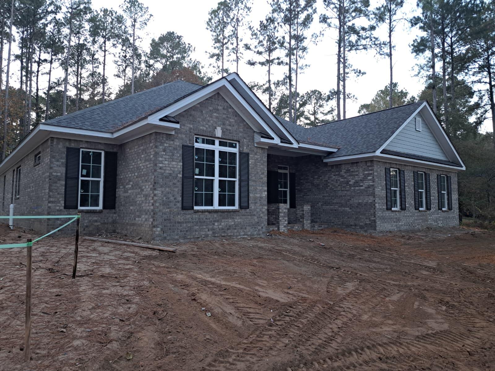 Aiken, South Carolina 29803, United States, 4 Bedrooms Bedrooms, ,3 BathroomsBathrooms,Residential,Pending,256389