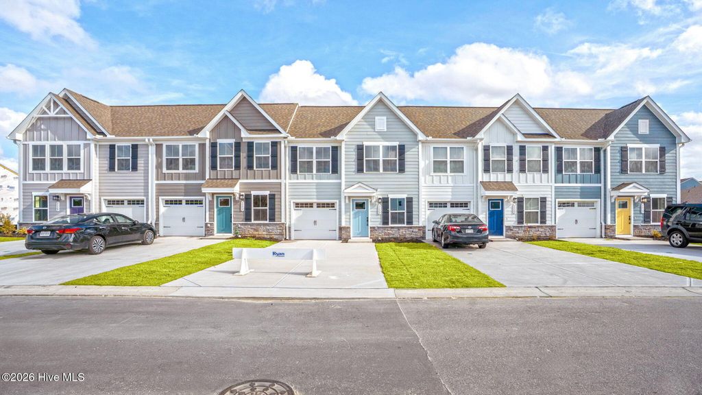 Photo of 3324 Primrose Drive, Navassa, NC 28451 (MLS # 100545673)