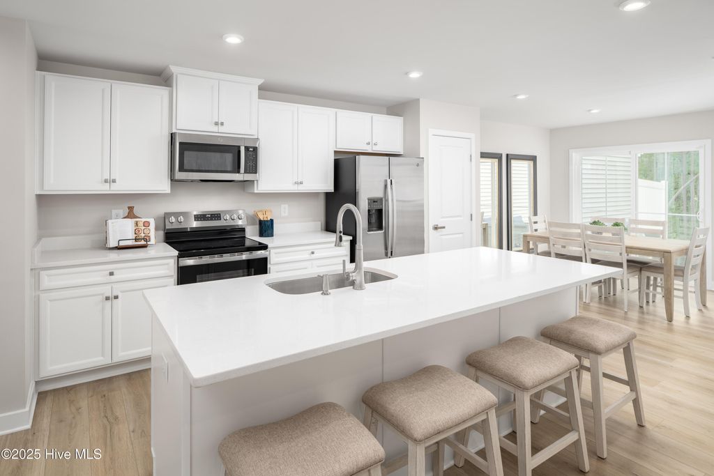 Photo of 3324 Primrose Drive, Navassa, NC 28451 (MLS # 100545673)