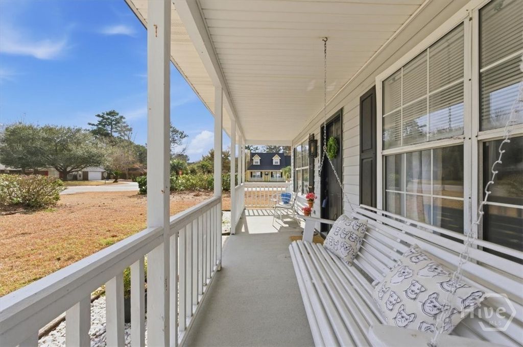 Photo of 366 Osprey Drive, Richmond Hill, GA 31324 (MLS # SA348777)