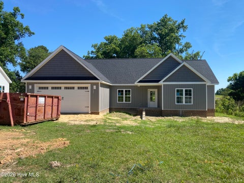 Homes For Sale - 507 N Hillandale Drive<br/> Fremont, NC 27830