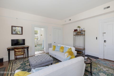 Tiny photo for 416 S Front Street #Apt 3, Wilmington, NC 28401 (MLS # 100606285)